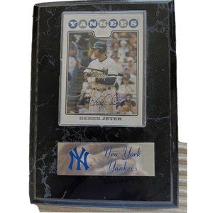 Baseball DEREK JETER  Plaque 5"x 7" New York Yankee's Wall Plaque Official Photo
